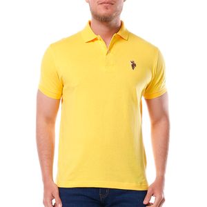 Camisa polo en color amarillo